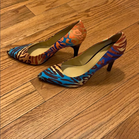 Heels: Nine West: size 7.5 - Picture 2 of 7